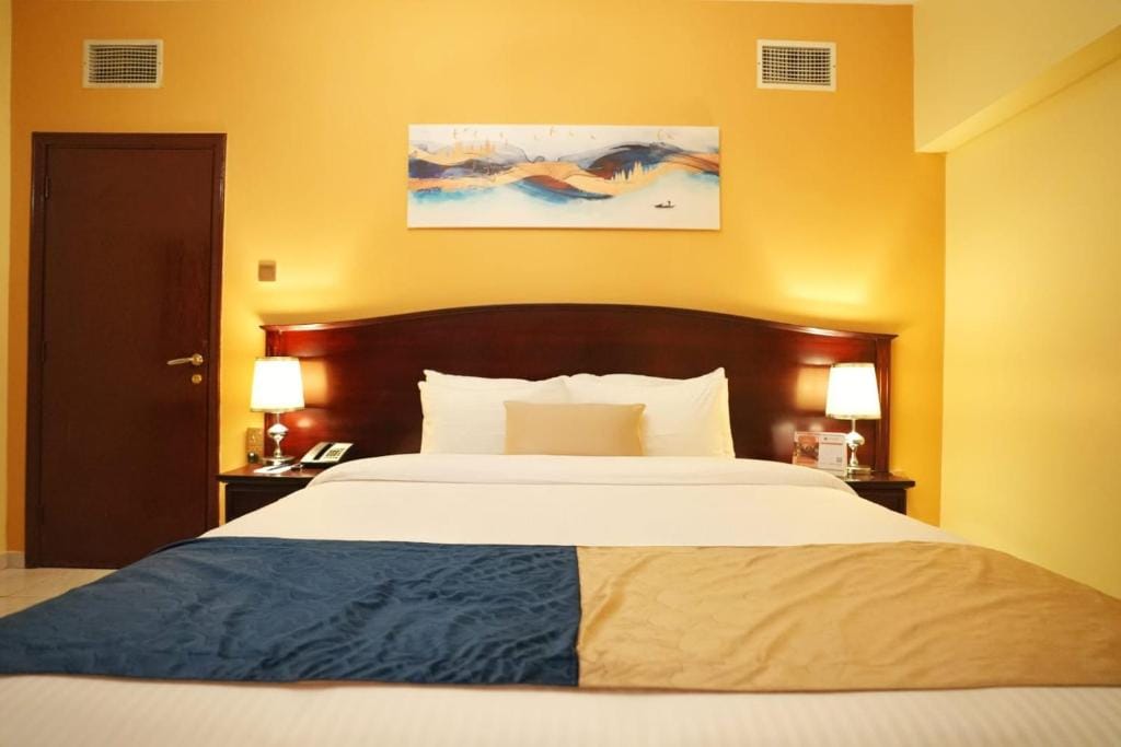 Deluxe Studio Bedroom