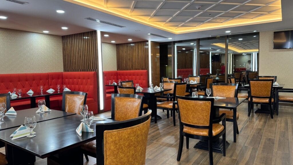 dine in at Manchester Plaza