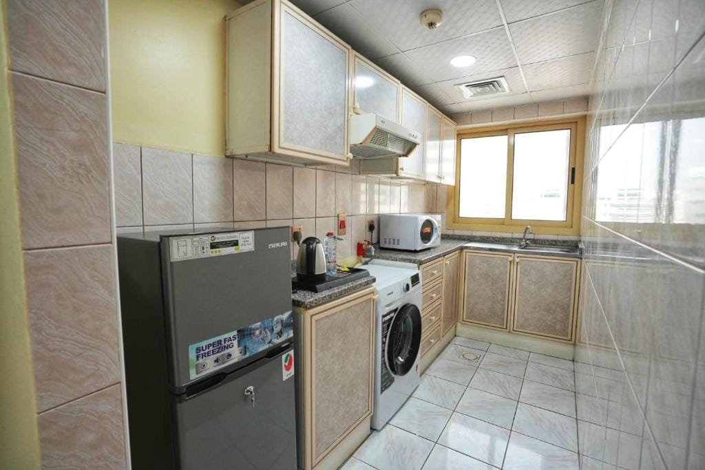 Superior-Studio kitchen